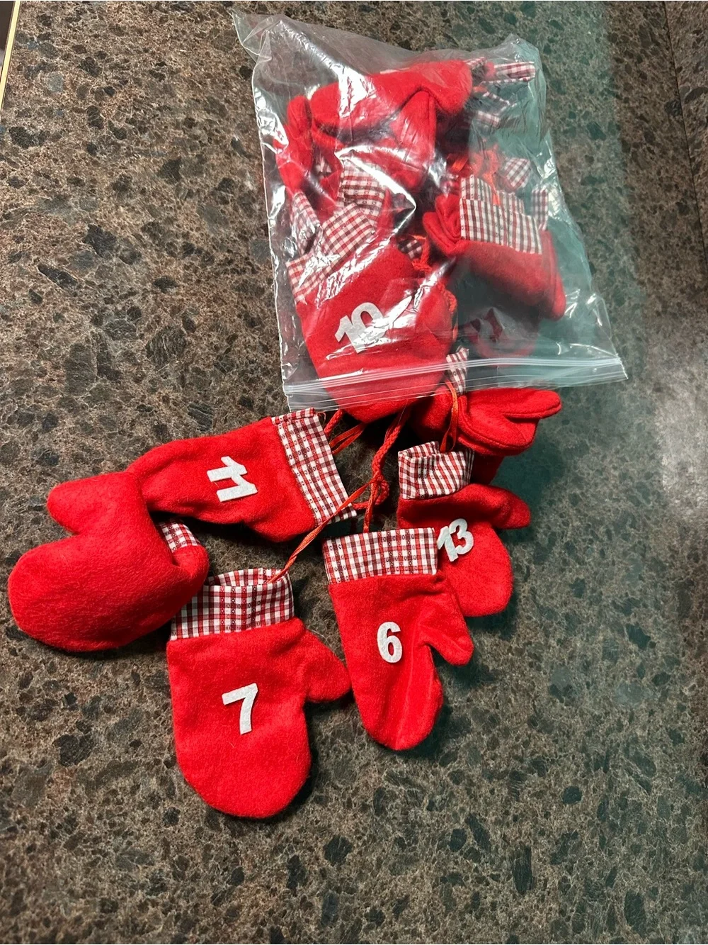 Red Advent Calendar Mini Mitten Garland - Holiday Home Party Supplies